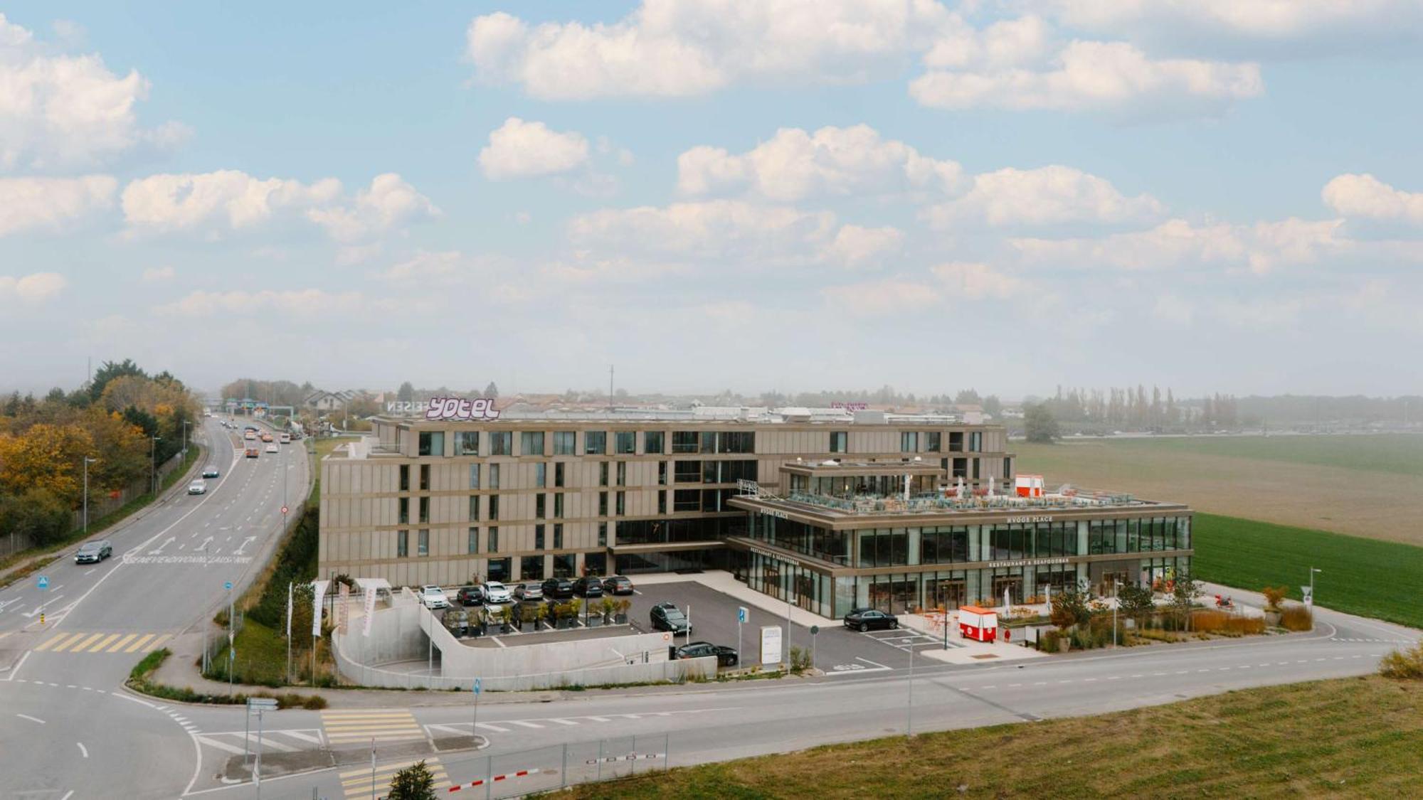 Yotel Geneva Lake Founex Buitenkant foto